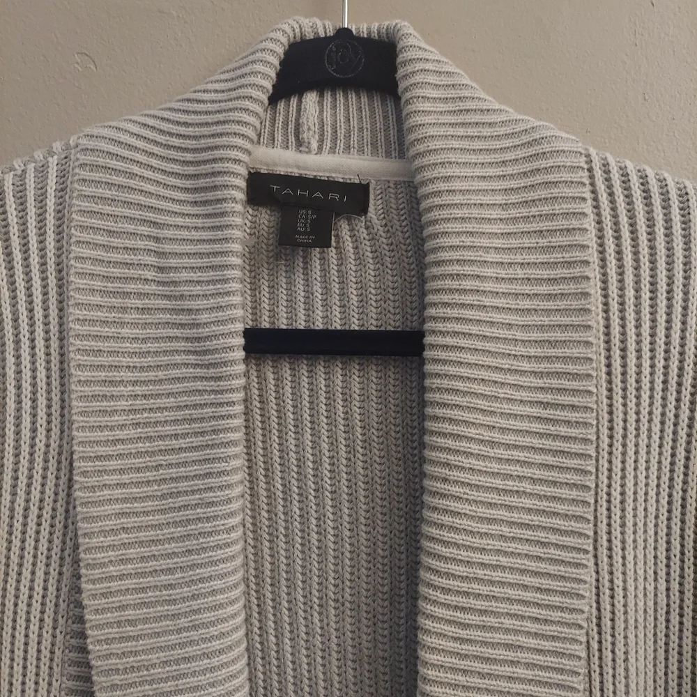 TAHARI Gray White Ribbed Knit Open Front Shawl Collar Cardigan S Warm Cozy